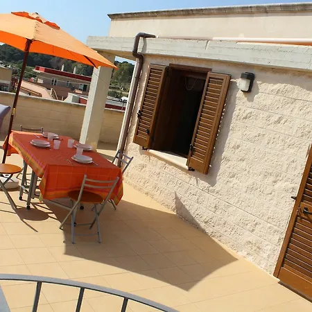 Attico Syria 2/4 P.l Holiday home Gallipoli